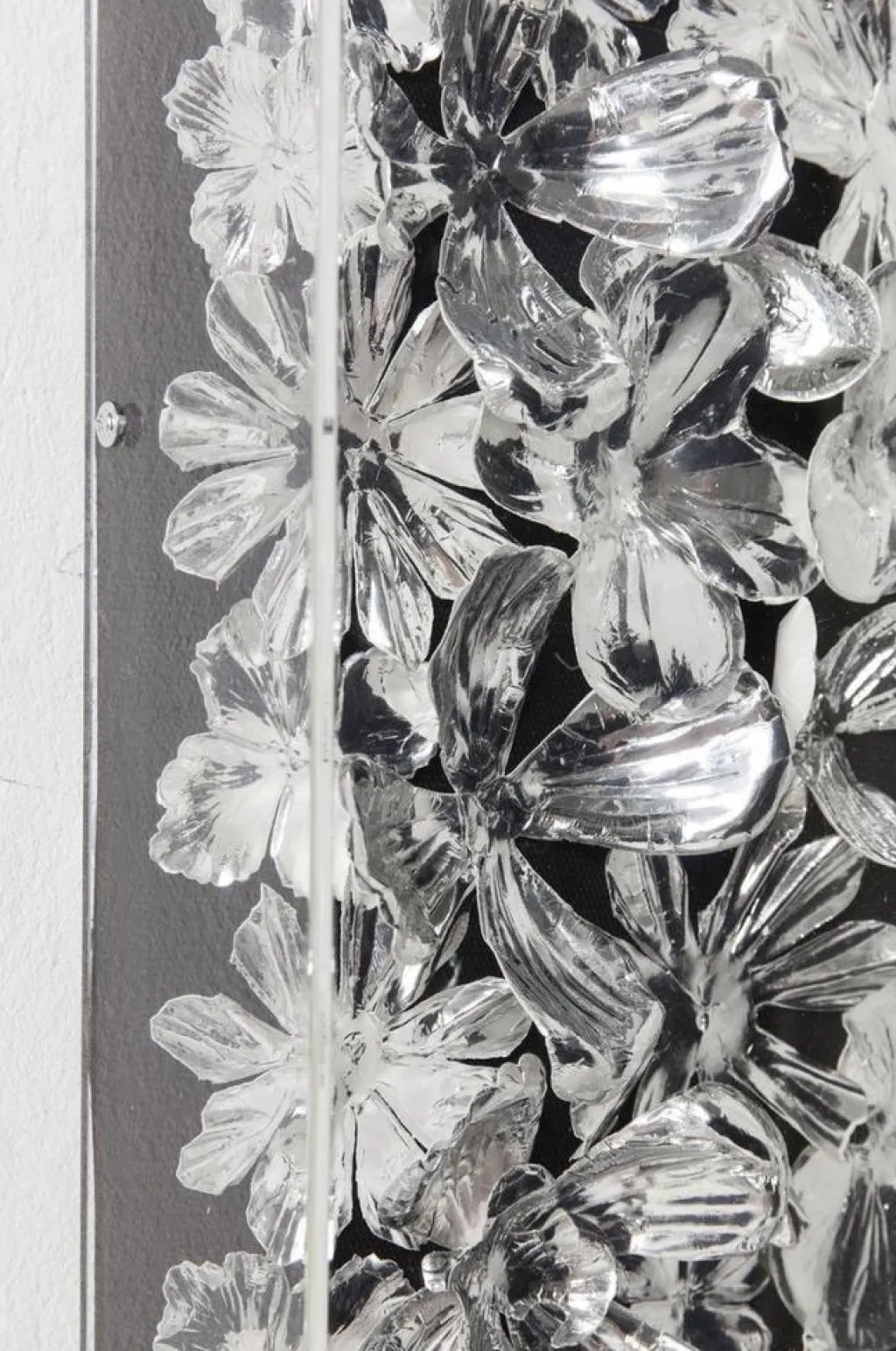 silver_flower_seinkoriste_taulu_xcm_3.webp Seinäkoristeet>KARE Design Silver Flower Seinäkoriste, Taulu 100x100cm
