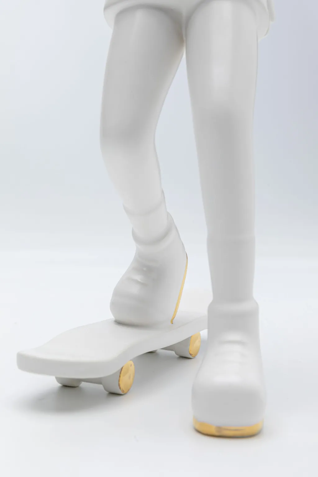 skating_astronaut__skeittaava_astronautti_valkoinen_korsteesine_cm_4.webp Koriste-Esineet>KARE Design Skating Astronaut - Skeittaava Astronautti Valkoinen Korste-esine 33cm