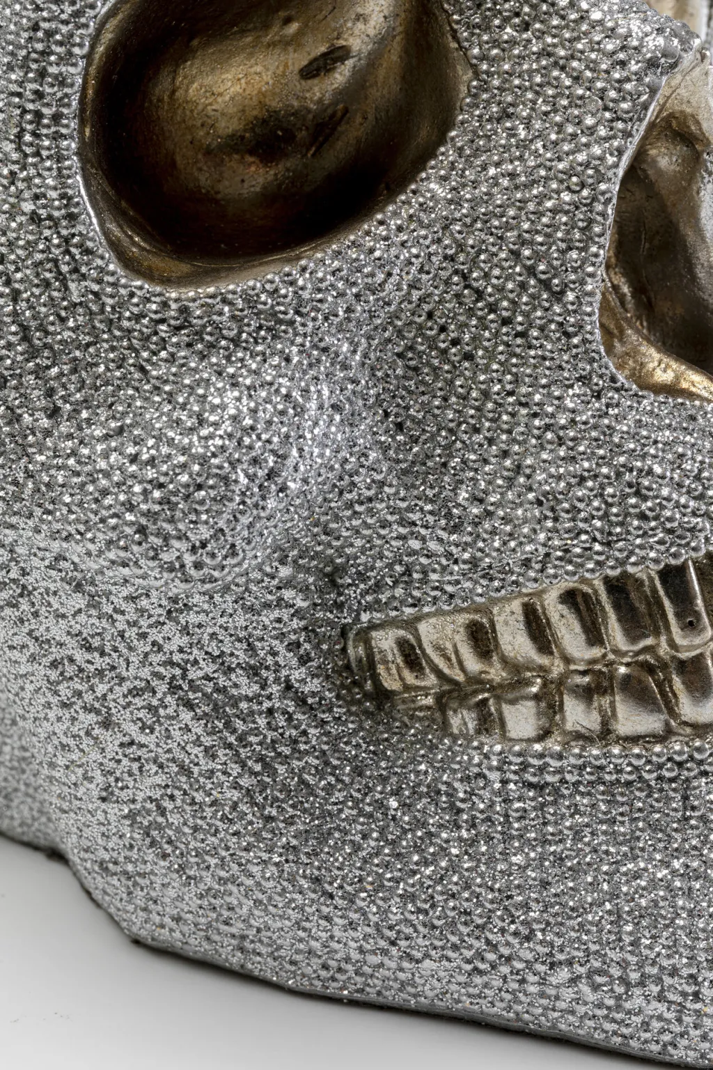 skull_crystals_pkallo_kristalleilla_sstlipas_4.webp Säästölippaat>KARE Design Skull Crystals Pääkallo Kristalleilla Säästölipas