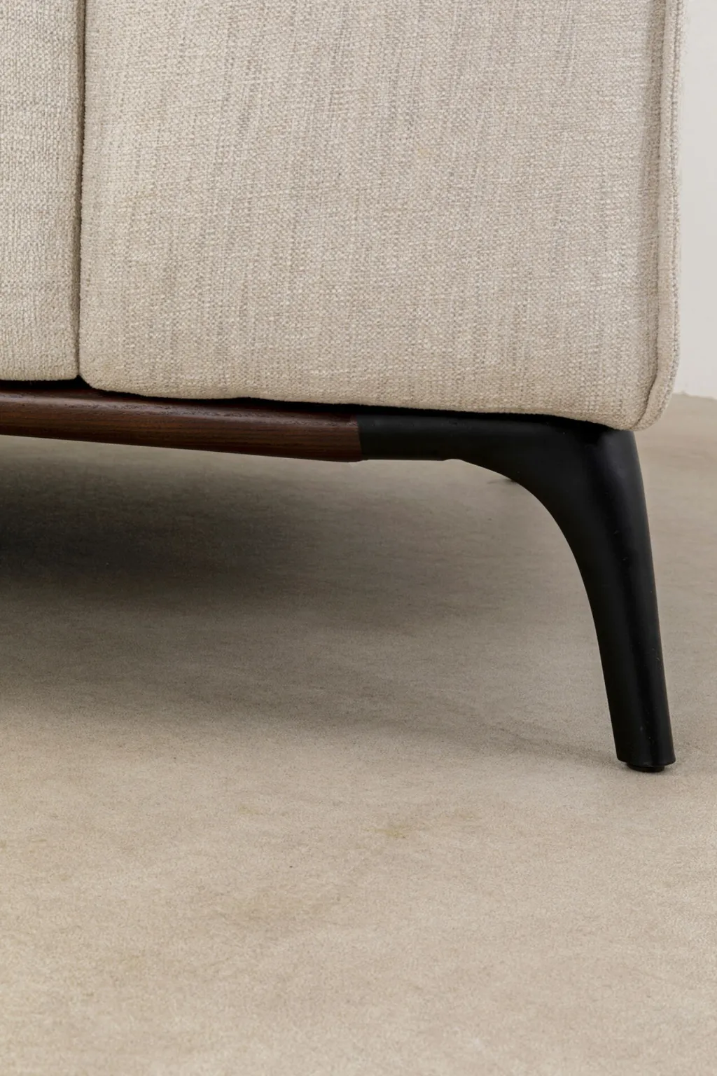 toni_sohva_istuttava_beige_cm_5.webp Sohvat>KARE Design Toni Sohva 3-istuttava Beige 230cm