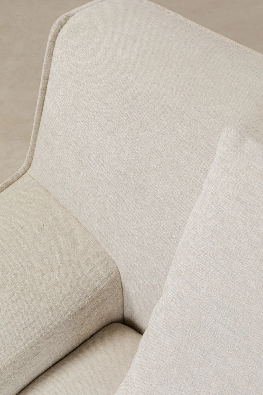 toni_sohva_istuttava_beige_cm_6.webp Sohvat>KARE Design Toni Sohva 3-istuttava Beige 230cm