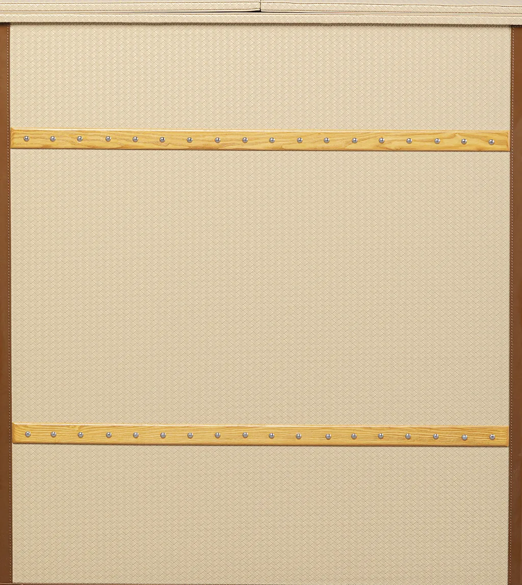 venezia_cream_baarikaappi_xcm_5.webp Baarit>KARE Design Venezia Cream Baarikaappi 100x114cm