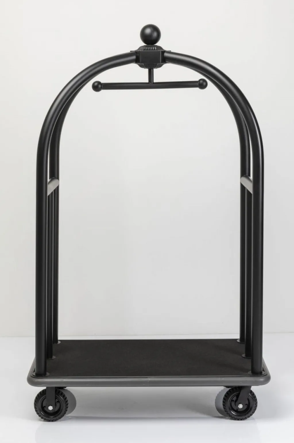 vip_baggage_trolley_vegas_matkalaukkuvaunu_matta_musta_1.webp Jalalliset Vaatenaulakot>KARE Design VIP Baggage Trolley Vegas Matkalaukkuvaunu, Matta Musta