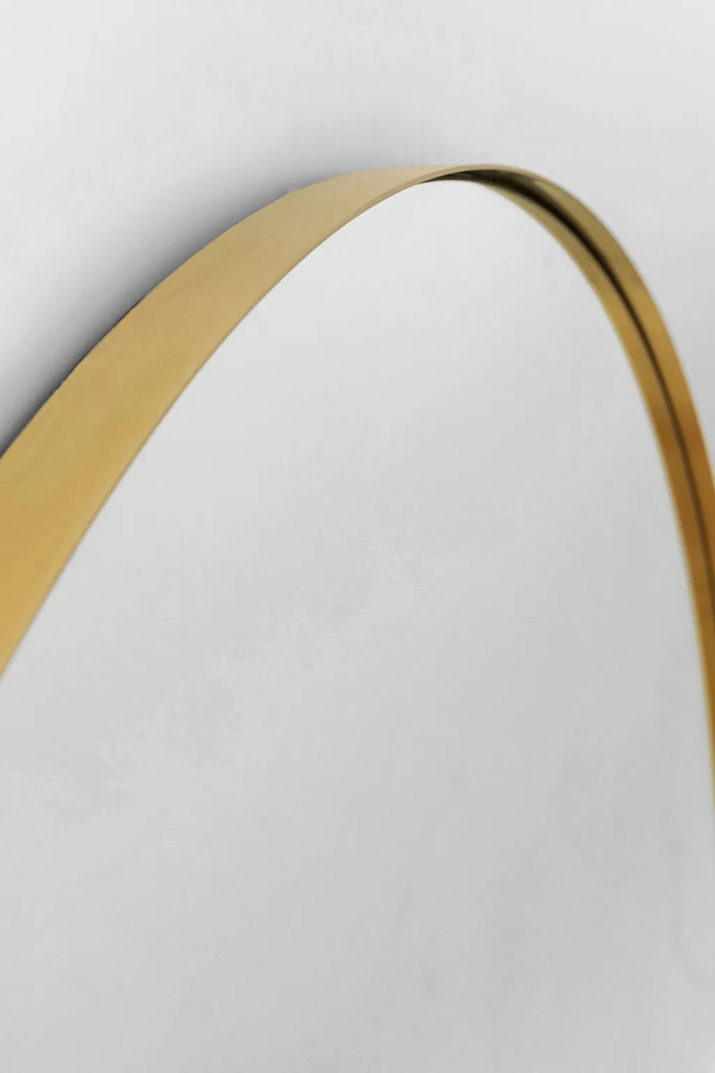 wall_mirror_opera_half_xcm_3.webp Peilit>KARE Design Wall Mirror Opera Half 70x110cm