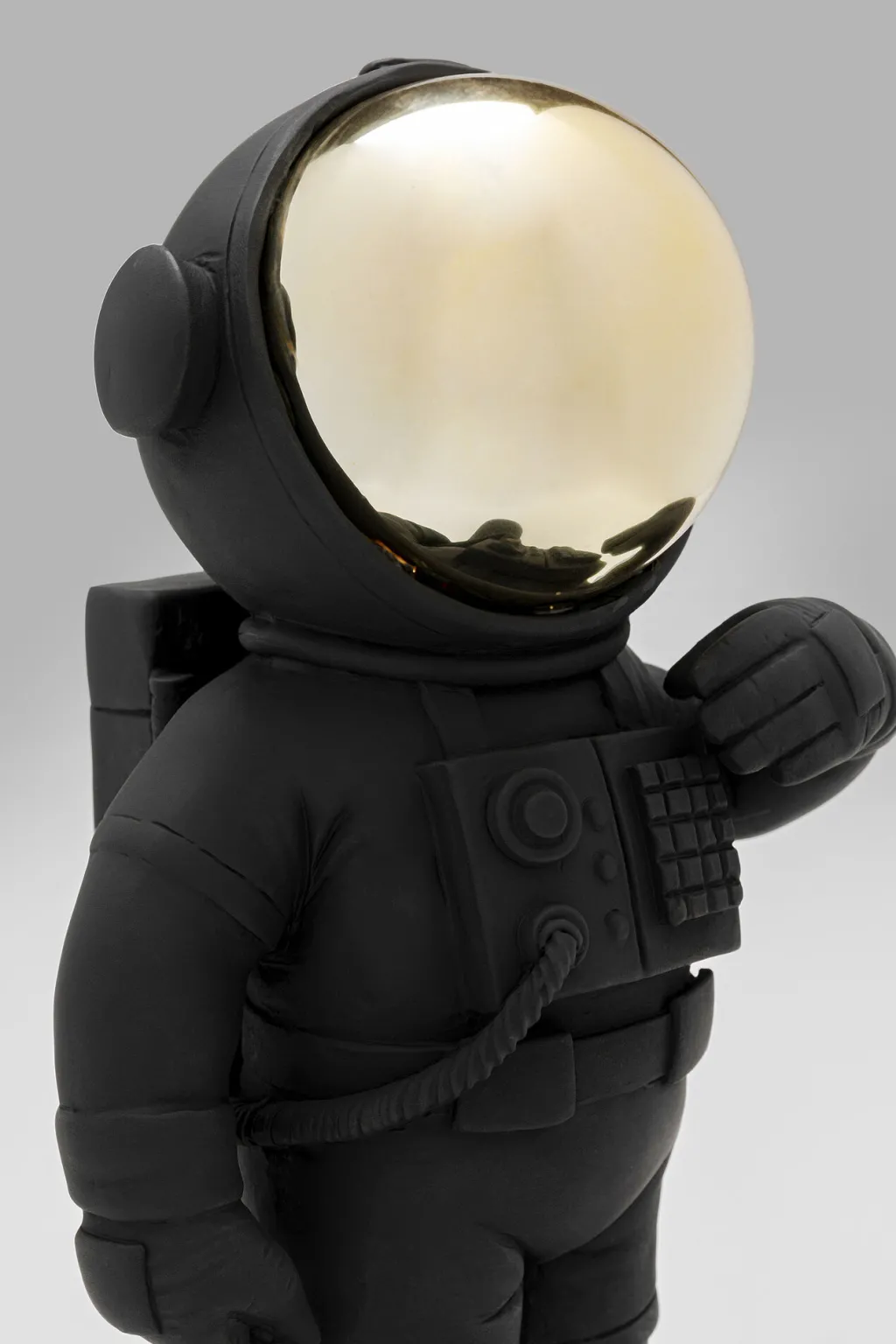 welcome_astronaut_musta_koristeesine_cm_3.webp Koriste-Esineet>KARE Design Welcome Astronaut Musta Koriste-esine 27cm