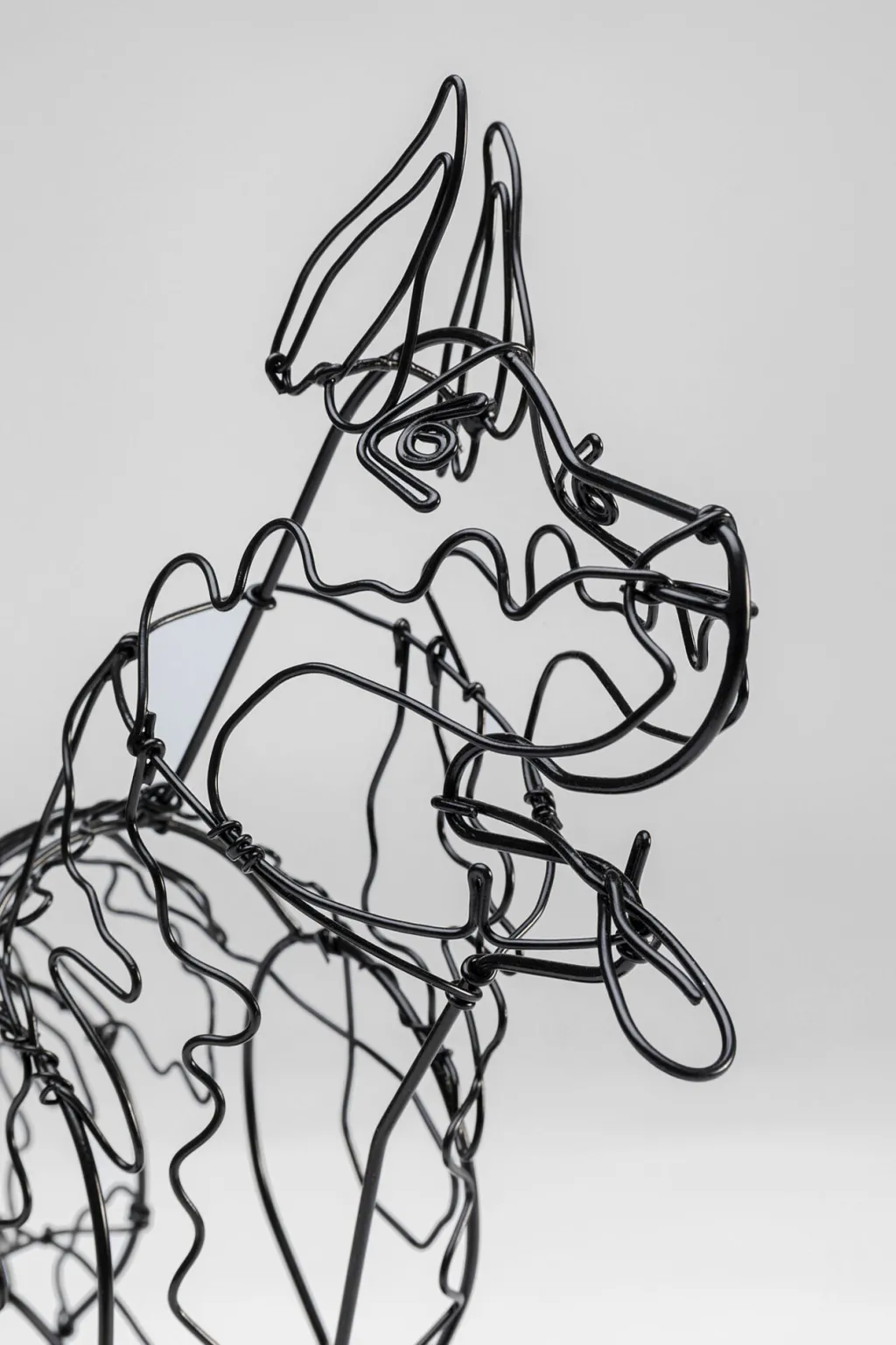 wire_attack_dog_seinkoriste_cm_4.webp Koriste-Esineet>KARE Design Wire Attack Dog Seinäkoriste 36cm