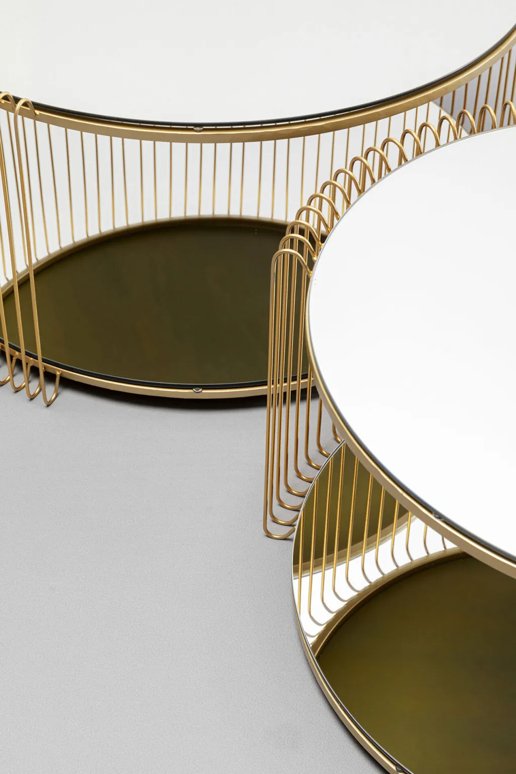 wire_double_sohvapyt_messinki_setti_3.webp Sohvapöydät | Olohuone>KARE Design Wire Double Sohvapöytä, Messinki (2/Setti)