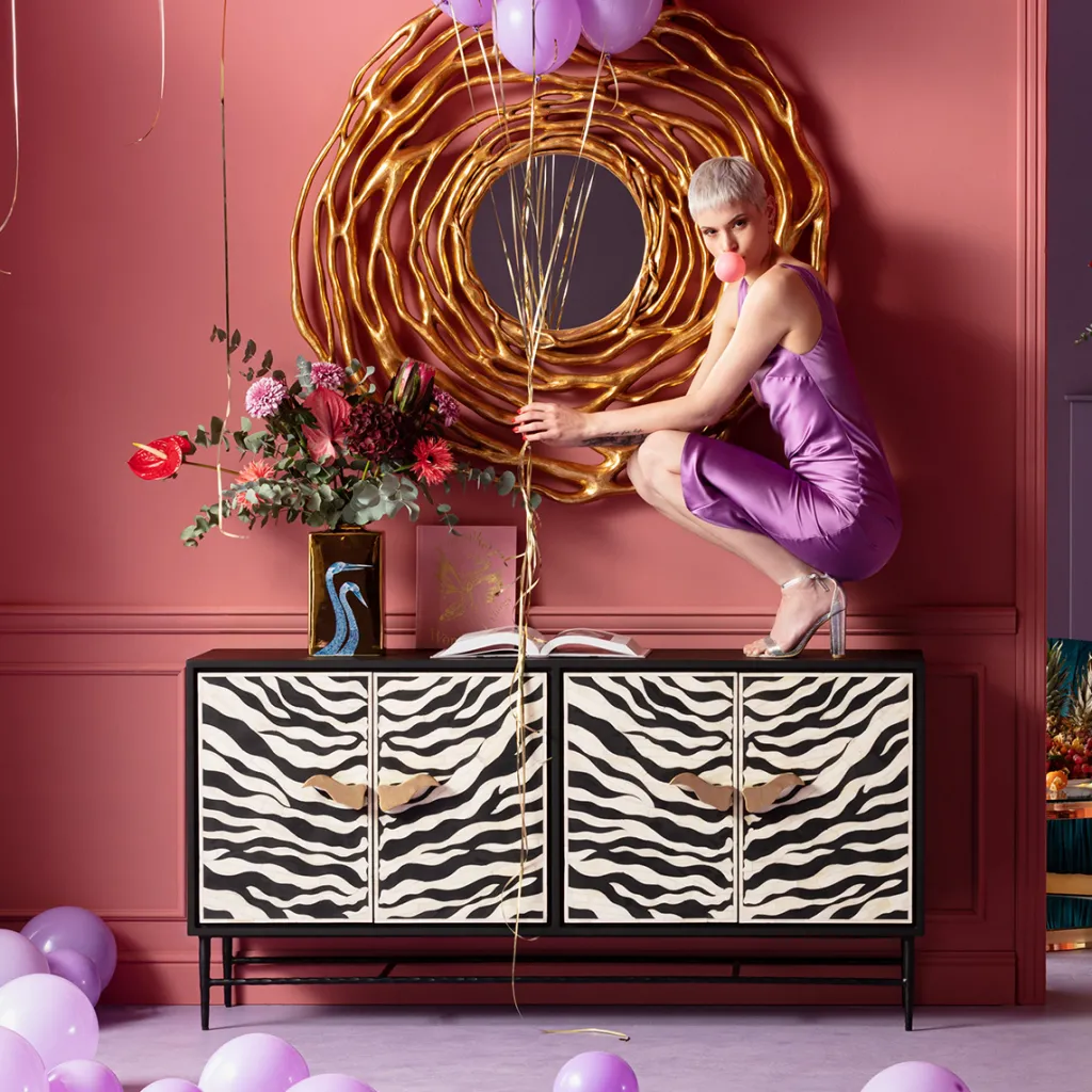 zebra_senkki_xcm_0.webp Senkit | Olohuone>KARE Design Zebra Senkki 160x80cm